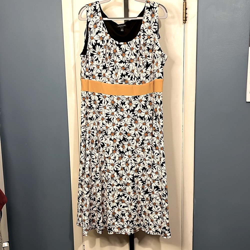 Perceptions Floral sleeveless dress 2x